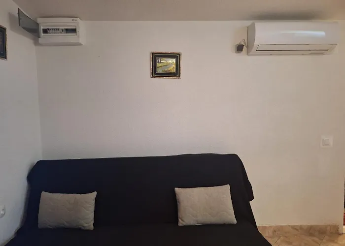 Irena Apartament Vir